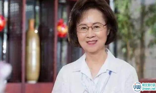 琼瑶小三上位史，琼瑶三观不正为什么火？
