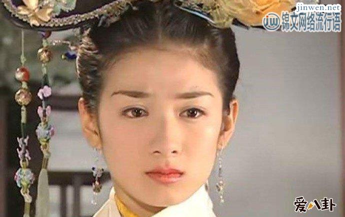 小燕子两个演员比拼，黄奕、赵薇谁更胜一筹？