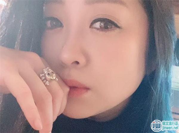 小向美奈子最近怎么样了 她瘦好多呀